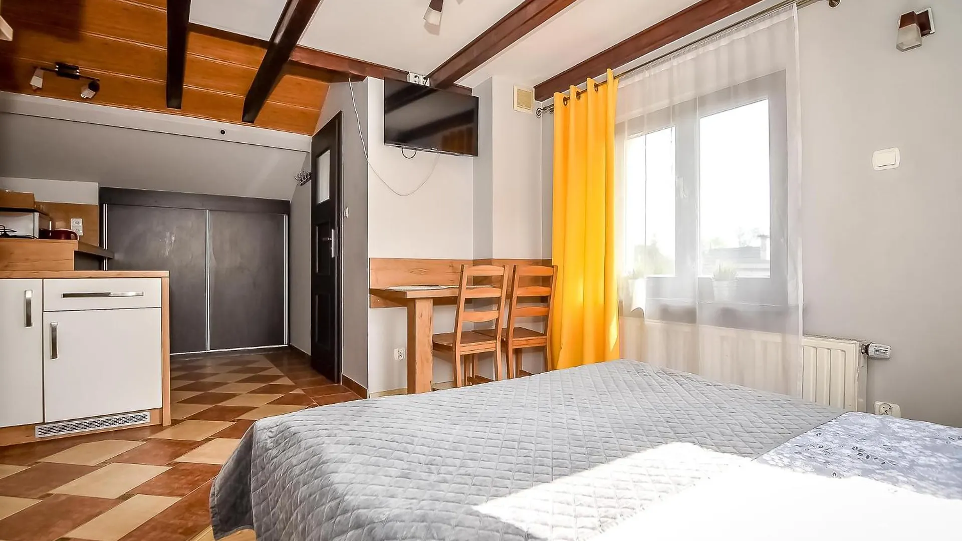 Apartamenty U Anki 자코파네 0*,  폴란드