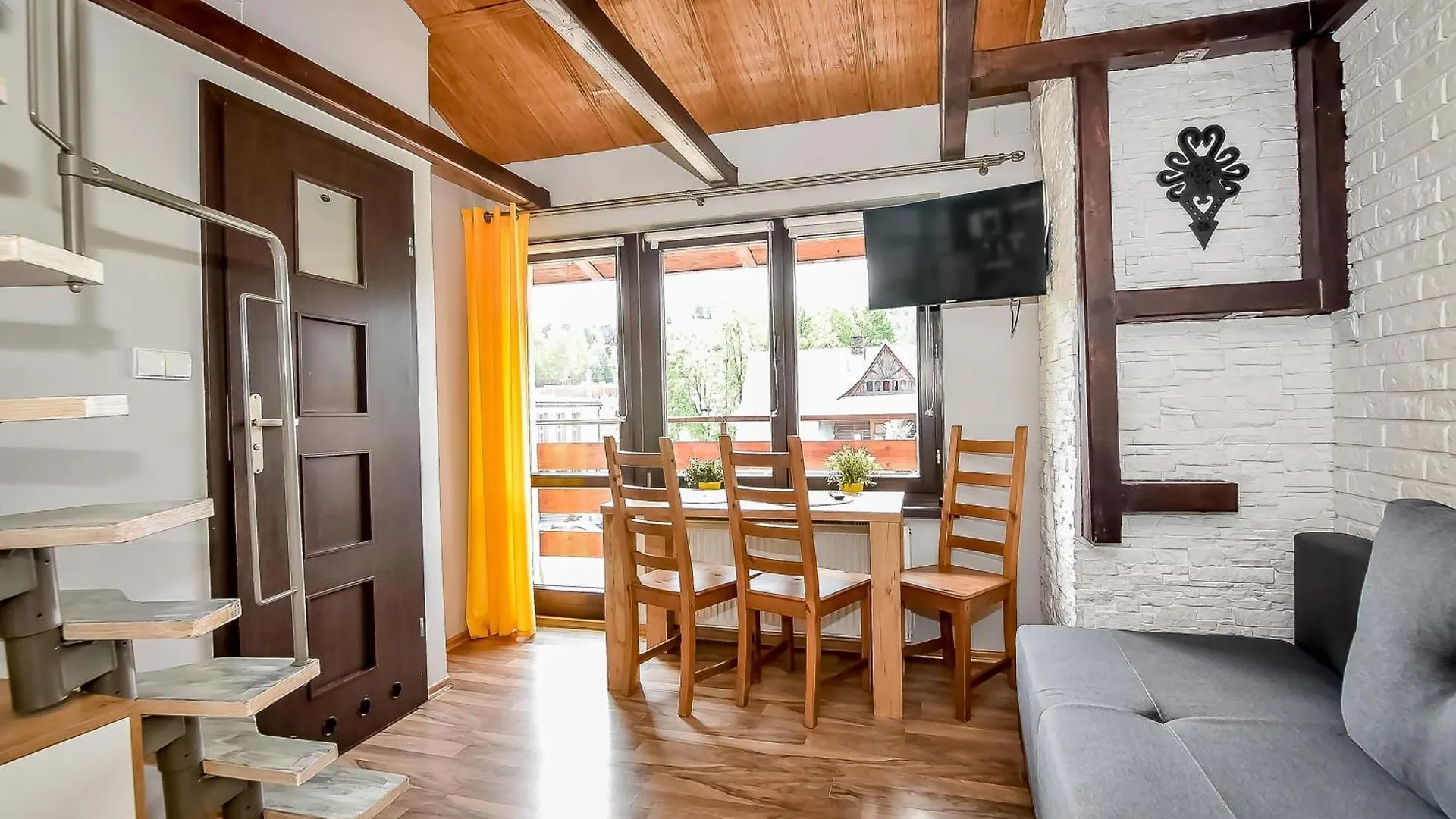 Apartamenty U Anki 자코파네 0*,  폴란드